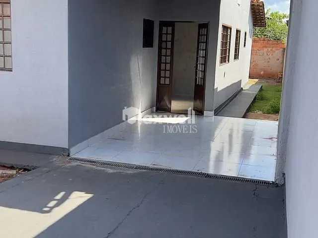 Casa com 200m² 2 quartos e 2 banheiros, à venda, no bairro Nova Olinda em Aparecida de Goiânia