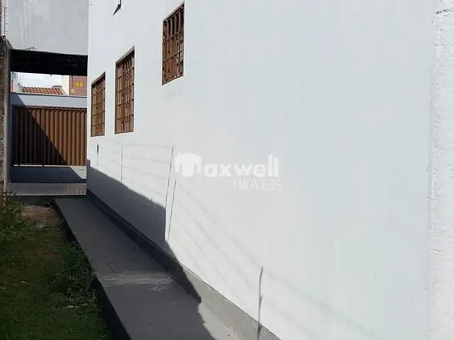 Casa com 200m² 2 quartos e 2 banheiros, à venda, no bairro Nova Olinda em Aparecida de Goiânia