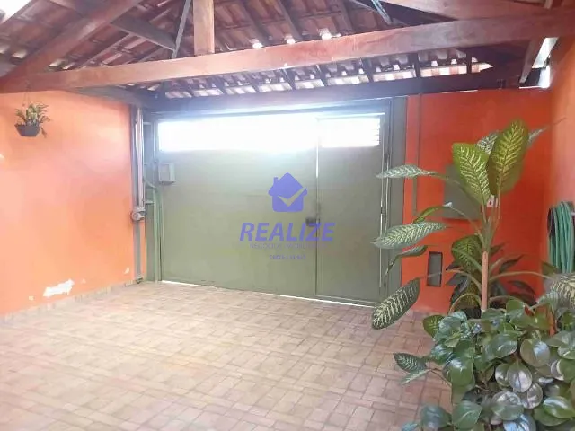 Casa com 125m² 2 quartos e 1 banheiro, à venda, no bairro Jardim Monte Mor em Botucatu