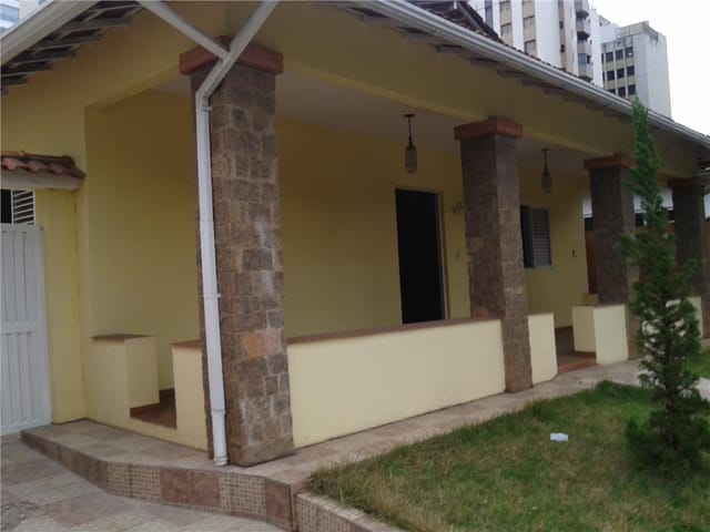 Foto do Casa - Casa para venda e locação, Av. BPS, Itajubá. | MOHALLEM e LOPES CORRETAGEM E ADMINISTRACAO DE IMOVEIS LTDA