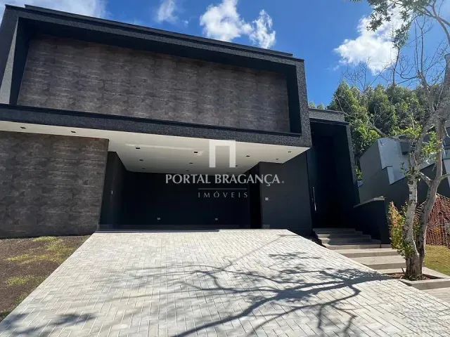 Casa com 465m² 3 quartos e 5 banheiros, à venda, no bairro Condomínio Residencial Euroville II em Bragança Paulista