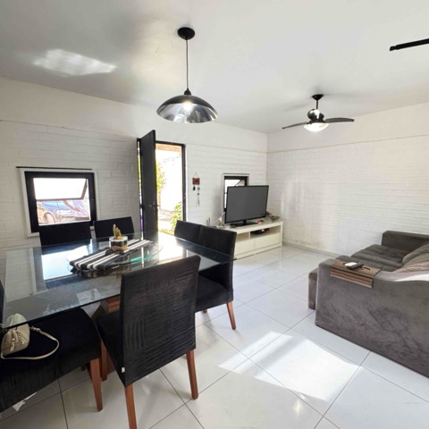 Casa com 87m² 2 quartos e 1 banheiro, à venda, no bairro Portinho em Cabo Frio