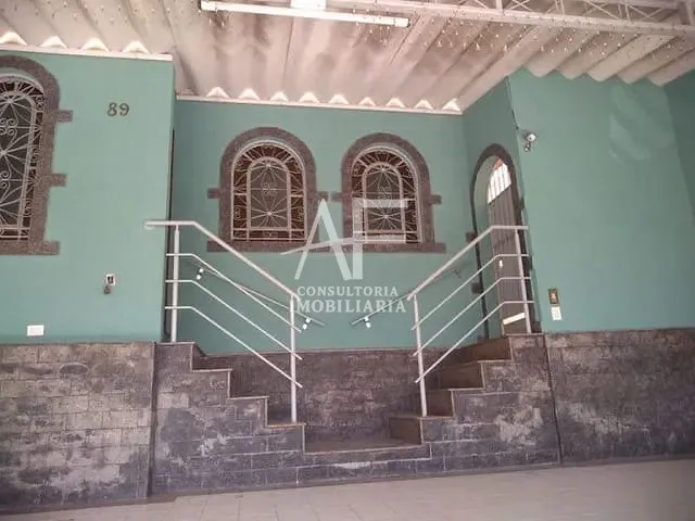Casa com 180m² 2 quartos e 3 banheiros, à venda, no bairro Jardim das Bandeiras em Taubaté