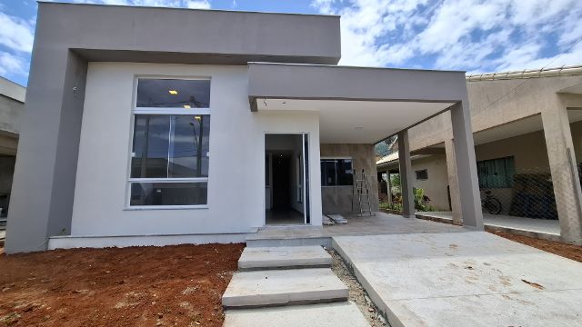 Casa com 360m² 3 quartos e 3 banheiros, à venda, no bairro São José do Imbassaí em Maricá