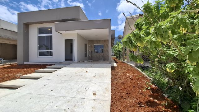 Casa com 360m² 3 quartos e 3 banheiros, à venda, no bairro São José do Imbassaí em Maricá