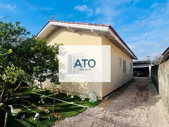 Casa 4 quartos e 1 banheiro, à venda, no bairro Areias em Tijucas