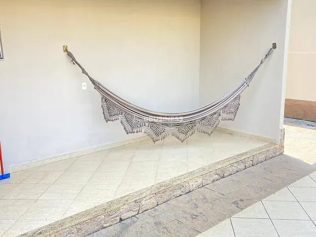 Casa 3 quartos e 1 banheiro, à venda, no bairro Parque João Maria em Campos dos Goytacazes