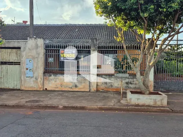 Casa com 210m² 2 quartos e 1 banheiro, à venda, no bairro Tomie Nagatami em Rolândia