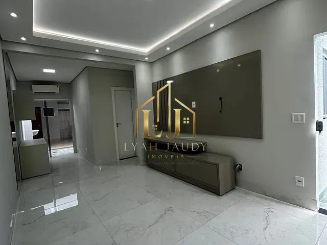 Casa com 156m² 2 quartos e 1 banheiro, à venda, no bairro Nova Conquista em Cuiabá