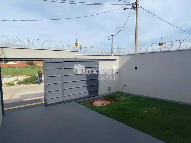 Casa com 195m² 3 quartos e 2 banheiros, à venda, no bairro Jardim Boa Esperança em Aparecida de Goiânia