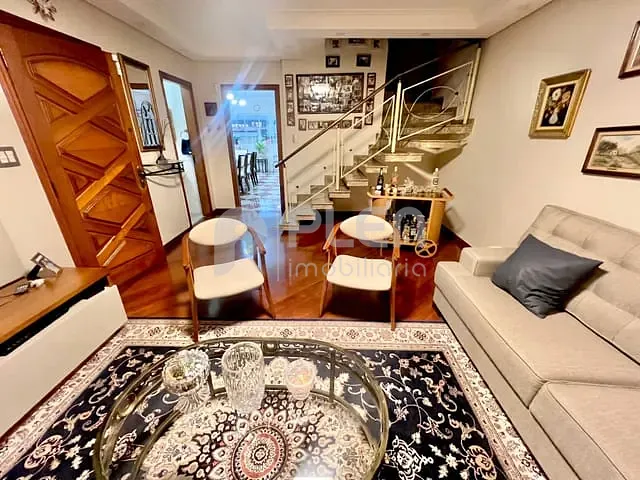 Sobrado 3 quartos e 4 banheiros, à venda, no bairro Santana em São Paulo