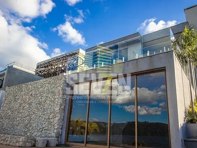 Casa com 1100m² 5 quartos e 6 banheiros, à venda, no bairro Laranjal em Ribeirão Claro
