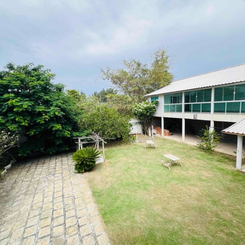 Casa com 501m² 6 quartos e 6 banheiros, à venda, no bairro Peró em Cabo Frio