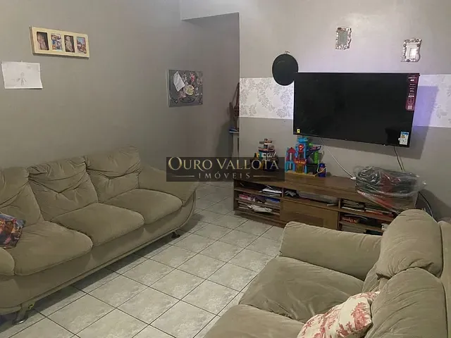 Casa com 135m² 2 quartos e 2 banheiros, à venda, no bairro Vila Guilhermina em Praia Grande