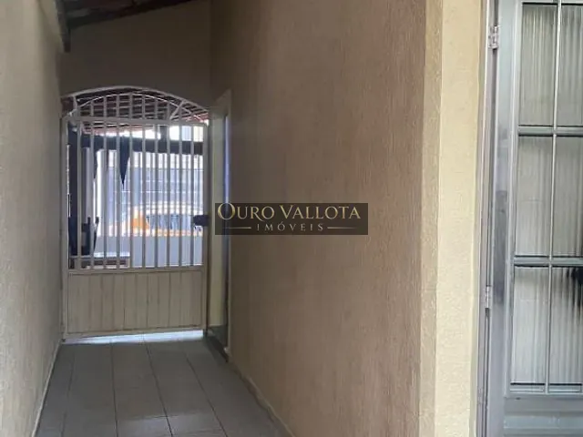Casa com 135m² 2 quartos e 2 banheiros, à venda, no bairro Vila Guilhermina em Praia Grande