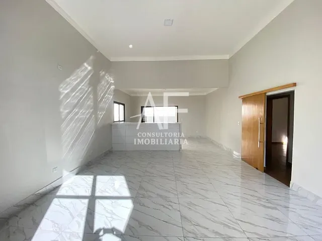 Casa com 300m² 3 quartos e 3 banheiros, à venda, no bairro Bairro dos Guedes em Tremembé