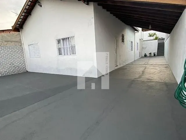 Casa com 250m² 3 quartos e 2 banheiros, à venda, no bairro Tulipas em Jundiaí