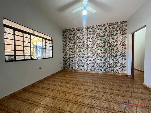 Casa com 4509m² 3 quartos e 2 banheiros, para alugar, no bairro Centro em Três Lagoas