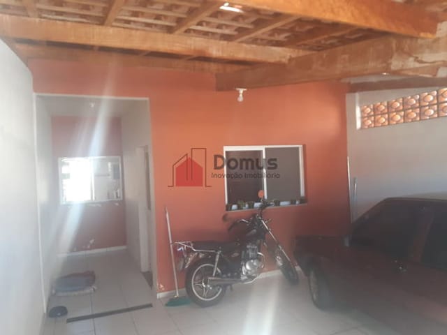 Casa com 125m², à venda, no bairro Residencial Mombaça em Pindamonhangaba