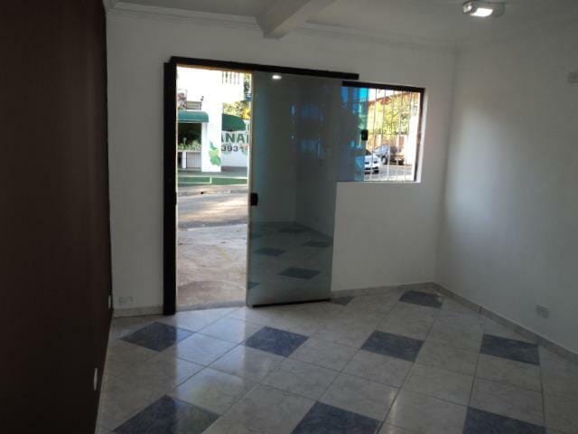 Foto do Casa - Casa comercial à venda, Parque Industrial, São José dos Campos. | INDEPENDENCE NEGOCIOS IMOBILIARIOS LTDA