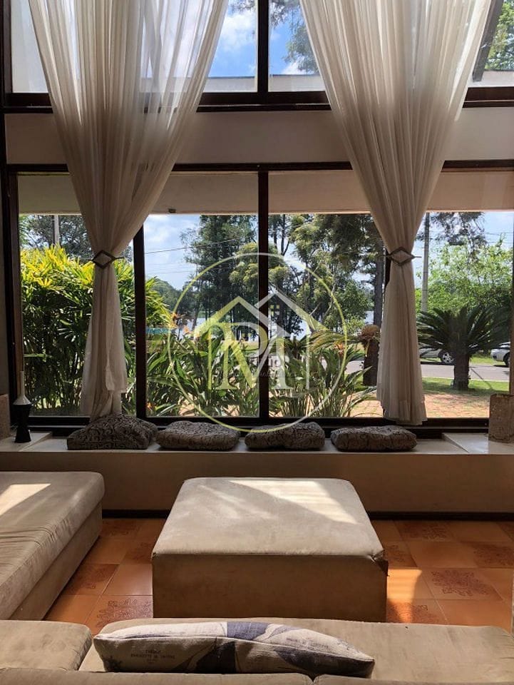 Casa, 2 quartos, 300 m² - Foto 1