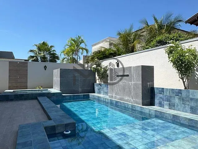 Casa com 442m² 4 quartos e 6 banheiros, à venda, no bairro Centro Político Administrativo em Cuiabá