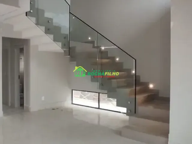 Casa com 260m² 3 quartos e 3 banheiros, à venda, no bairro Vale Quem Tem em Teresina