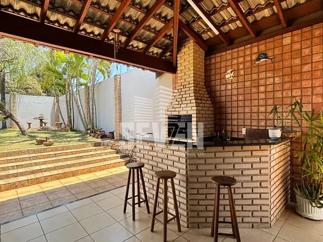 Casa com 540m² 3 quartos e 1 banheiro, à venda, no bairro Vila Industrial em Bauru