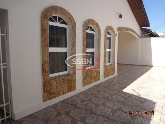 Casa com 312m², à venda, no bairro Jardim Nossa Senhora de Fátima em Nova Odessa