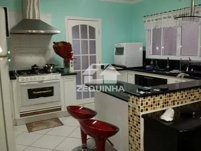 Casa, 4 quartos, 380 m² - Foto 22
