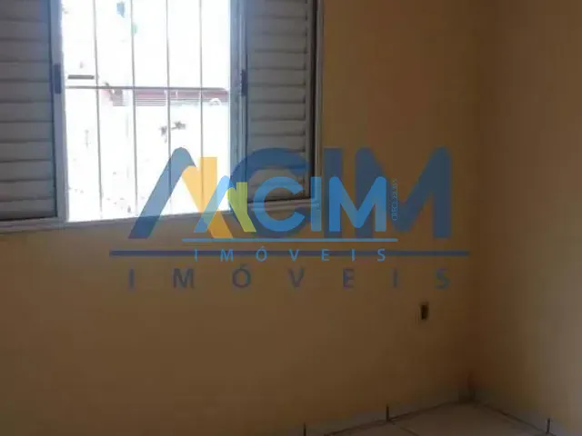 Casa com 125m² 2 quartos e 1 banheiro, à venda, no bairro Vila Jorge Zambon em Jaguariúna