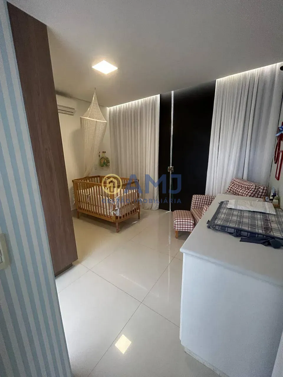 Casa, 4 quartos, 220 m² - Foto 10