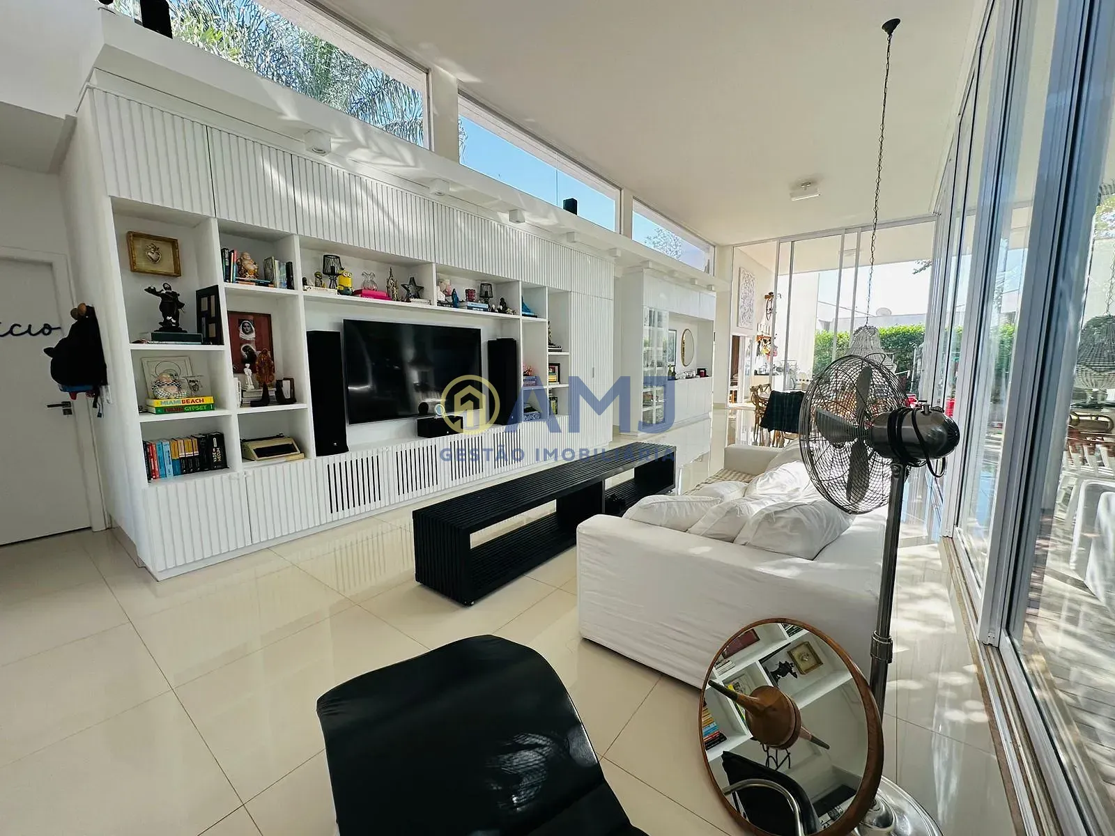 Casa, 4 quartos, 220 m² - Foto 2
