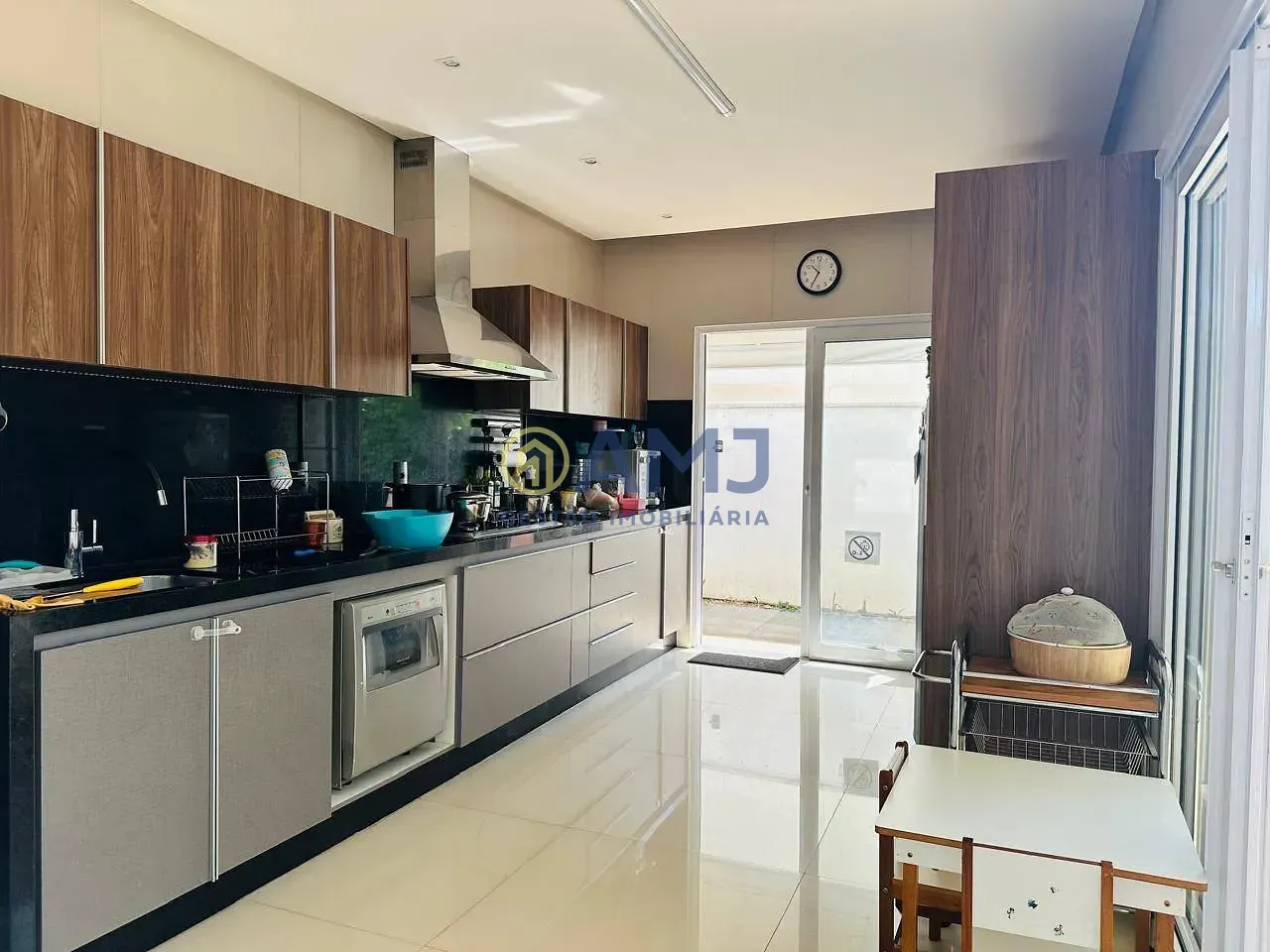 Casa, 4 quartos, 220 m² - Foto 6