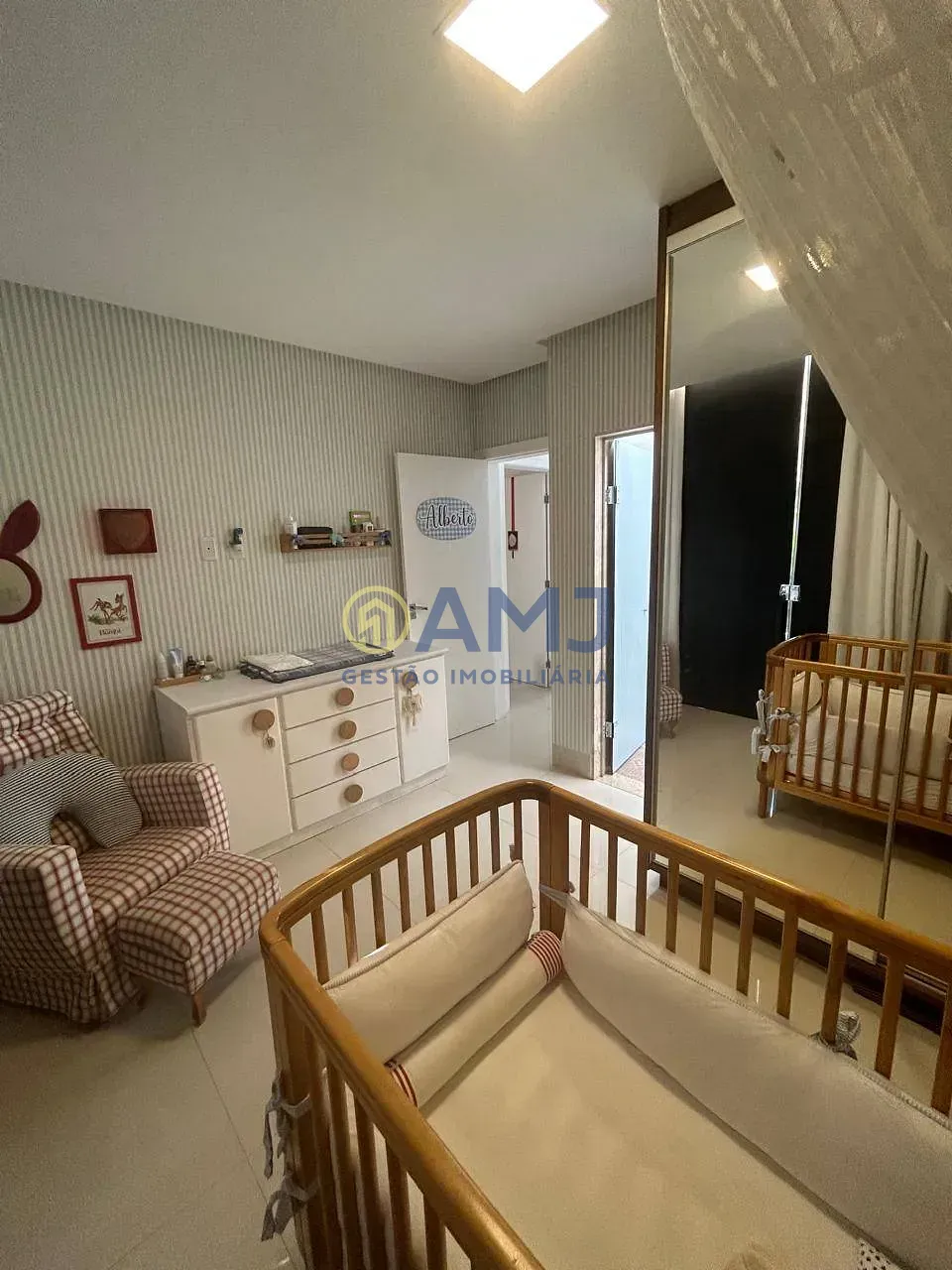 Casa, 4 quartos, 220 m² - Foto 9