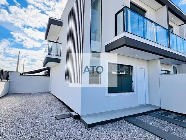 Casa 3 quartos e 1 banheiro, à venda, no bairro Areias em Tijucas