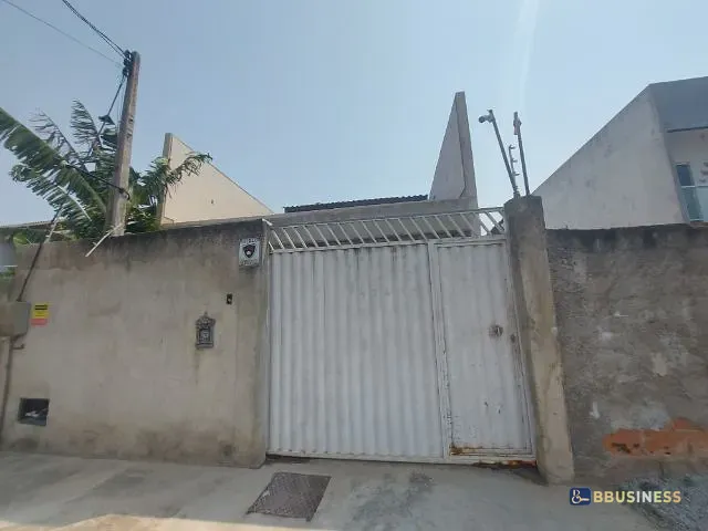Casa com 168m² 3 quartos e 4 banheiros, à venda, no bairro Parque Imperial em Campos dos Goytacazes