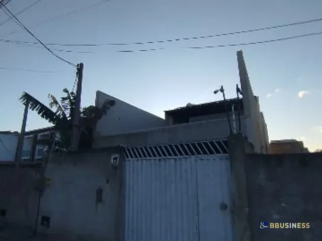 Casa com 168m² 3 quartos e 4 banheiros, à venda, no bairro Parque Imperial em Campos dos Goytacazes
