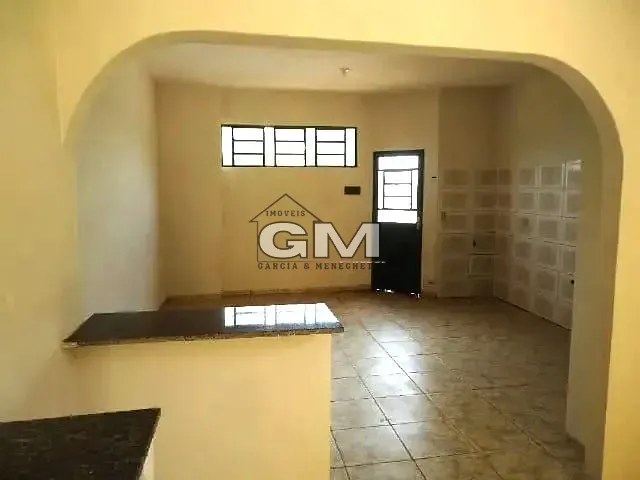 Casa com 200m² 2 quartos e 2 banheiros, à venda, no bairro Parque dos Pinus em Ribeirão Preto