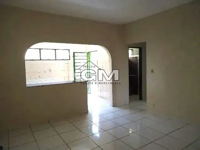 Casa com 200m² 2 quartos e 2 banheiros, à venda, no bairro Parque dos Pinus em Ribeirão Preto