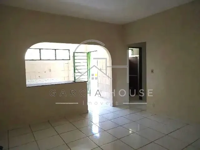 Casa com 200m² 2 quartos e 2 banheiros, à venda, no bairro Parque dos Pinus em Ribeirão Preto