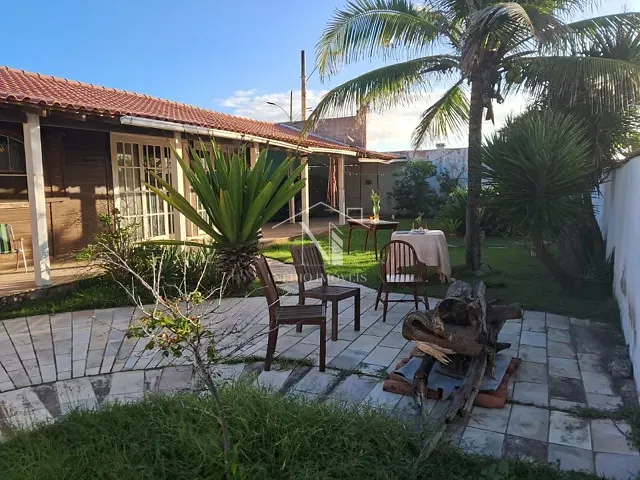 Casa à venda ou para alugar, no bairro Barra de Maricá em Maricá