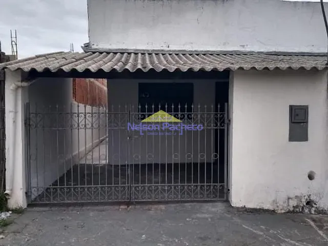 Casa com 250m² 2 quartos e 1 banheiro, à venda, no bairro Residencial Vila Nova em Mombuca