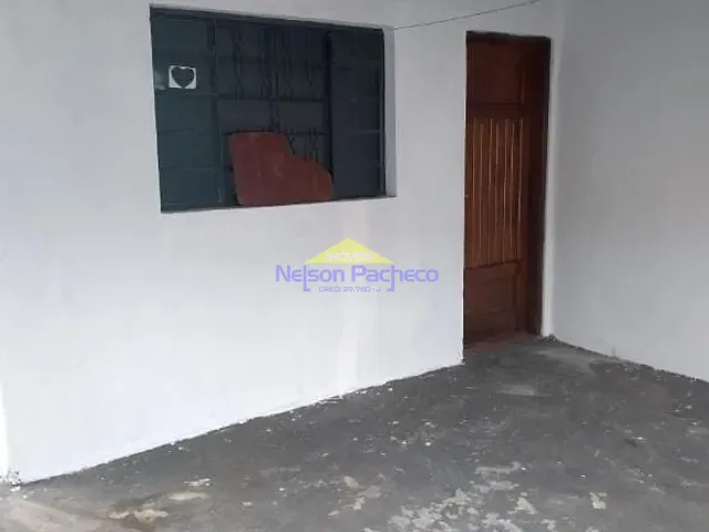 Casa com 250m² 2 quartos e 1 banheiro, à venda, no bairro Residencial Vila Nova em Mombuca