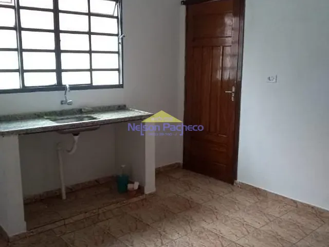 Casa com 250m² 2 quartos e 1 banheiro, à venda, no bairro Residencial Vila Nova em Mombuca