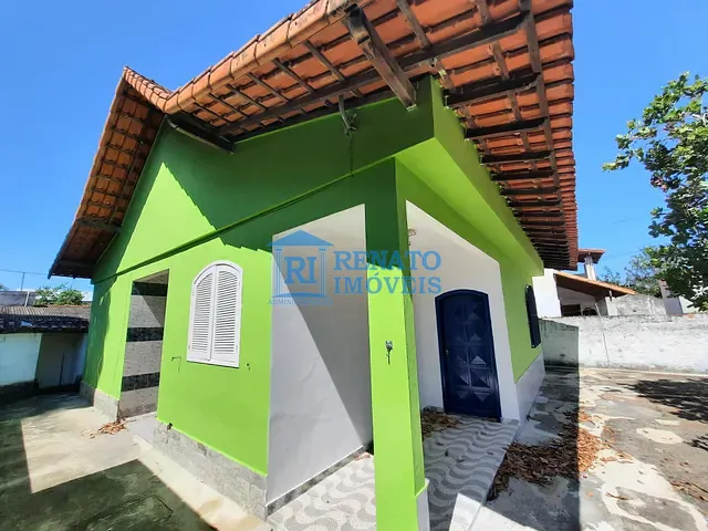 Casa 3 quartos e 1 banheiro, para alugar, no bairro Centro em Maricá