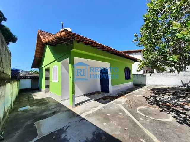 Casa 3 quartos e 1 banheiro, para alugar, no bairro Centro em Maricá