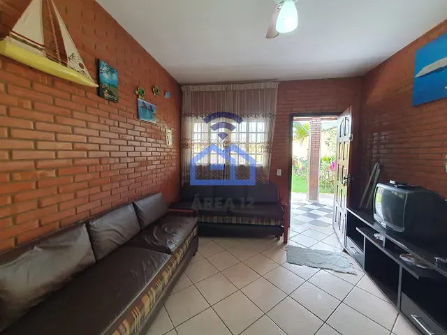 Casa com 250m² 2 quartos e 1 banheiro, à venda, no bairro Martim de Sá em Caraguatatuba