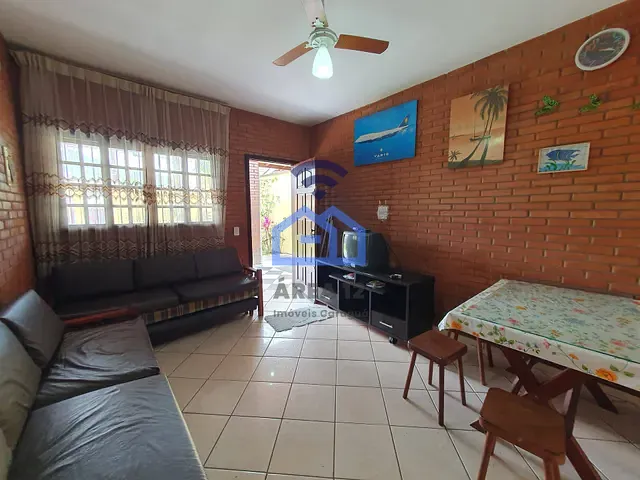 Casa com 250m² 2 quartos e 1 banheiro, à venda, no bairro Martim de Sá em Caraguatatuba