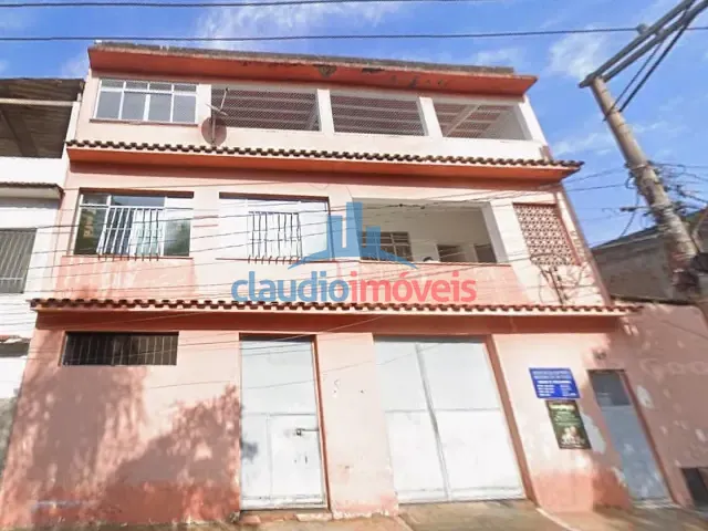 Casa 4 quartos e 2 banheiros, à venda, no bairro Roberto Silveira em Barra Mansa